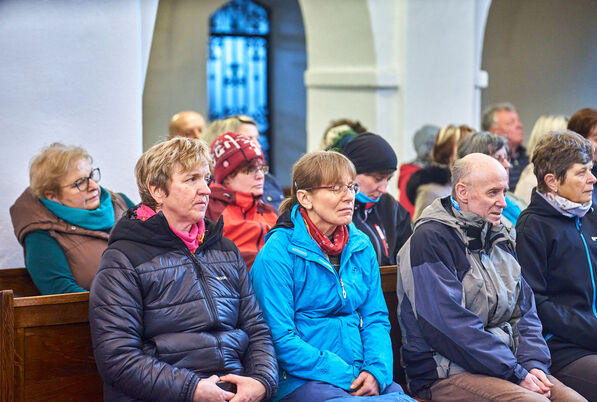 2023_04_hac_pout_za_hospice100