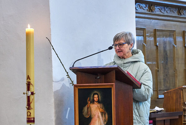 2023_04_hac_pout_za_hospice104