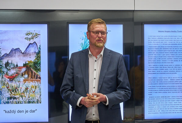 2023_05_vystava_kazdy_den_je_dar127