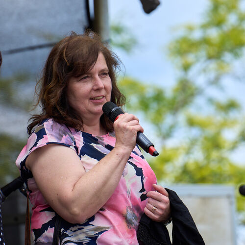 Marie Hubálková v Holicích při představování projektu stavby centra zdravotních a sociálních služeb