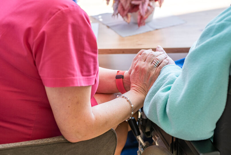 Nadační fond Škoda Auto pomáhá zajistit péči Mobilního hospice Anežky České