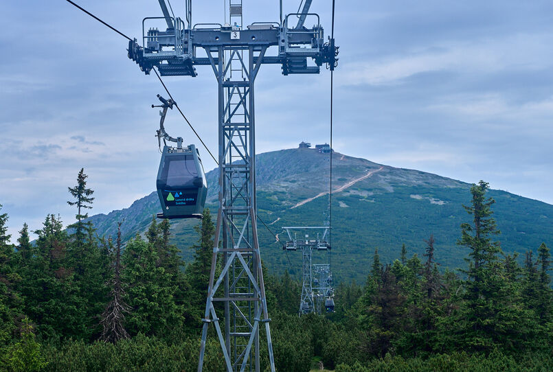 Lanovka na Sněžku pomohla hospici téměř půl milionem korun