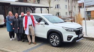 Tým Mobilního hospice Anežky České má nový vůz